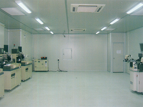 京東方科技-千級(jí)凈化車間